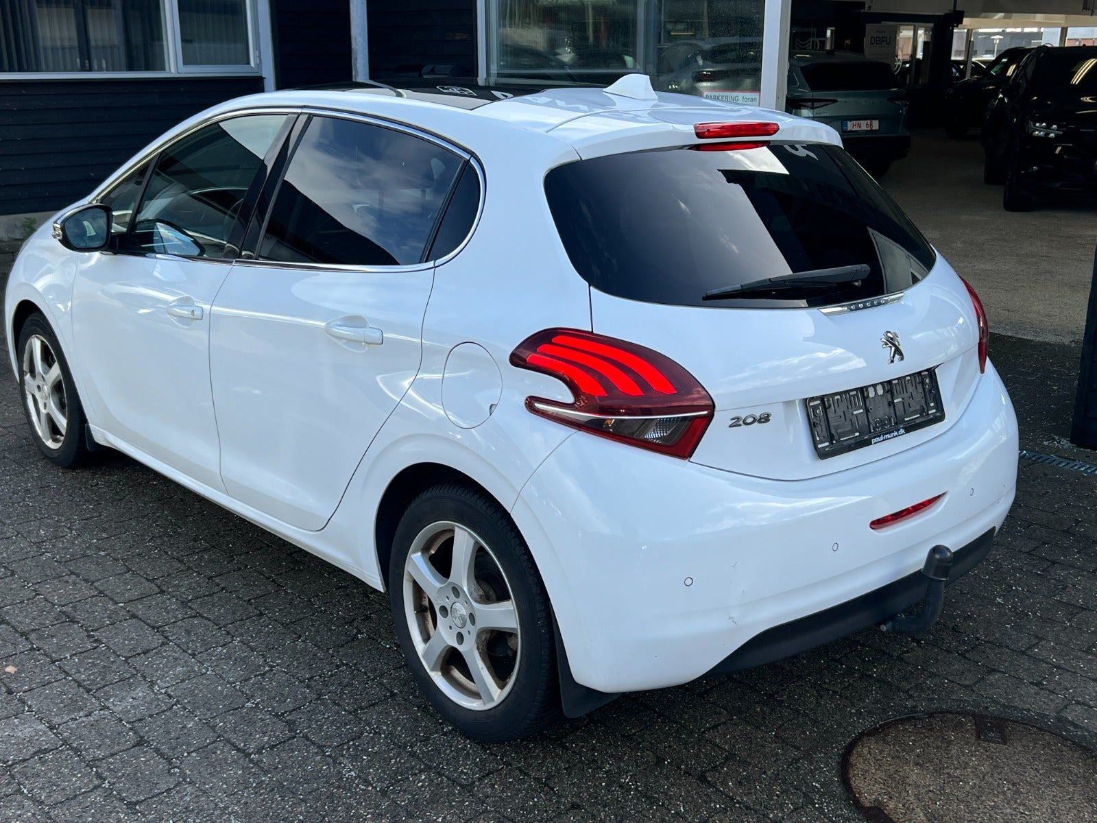 undefined Peugeot 208 fra 2017