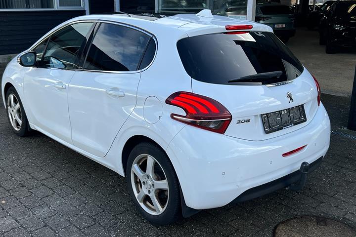 undefined Peugeot 208 fra 2017
