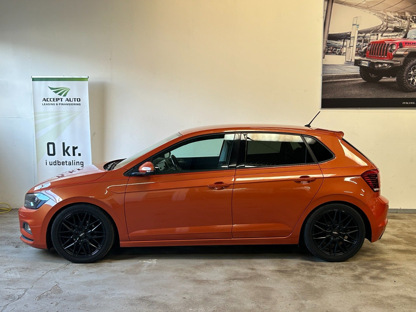 Gul VW Polo fra 2018