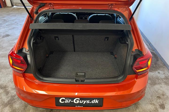 Gul VW Polo fra 2018