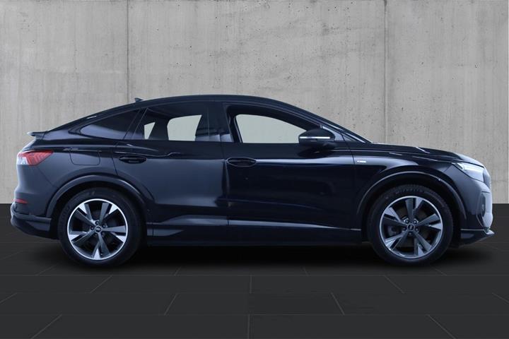 Sort Audi Q4 e-tron fra 2021
