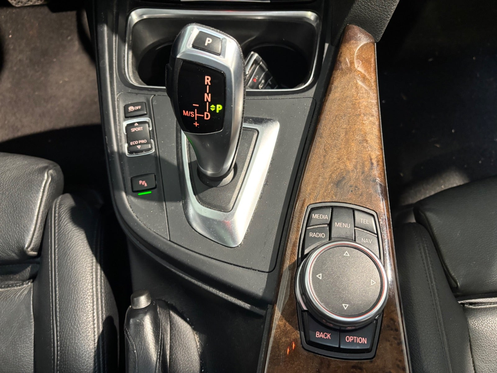 undefined BMW 320d fra 2015