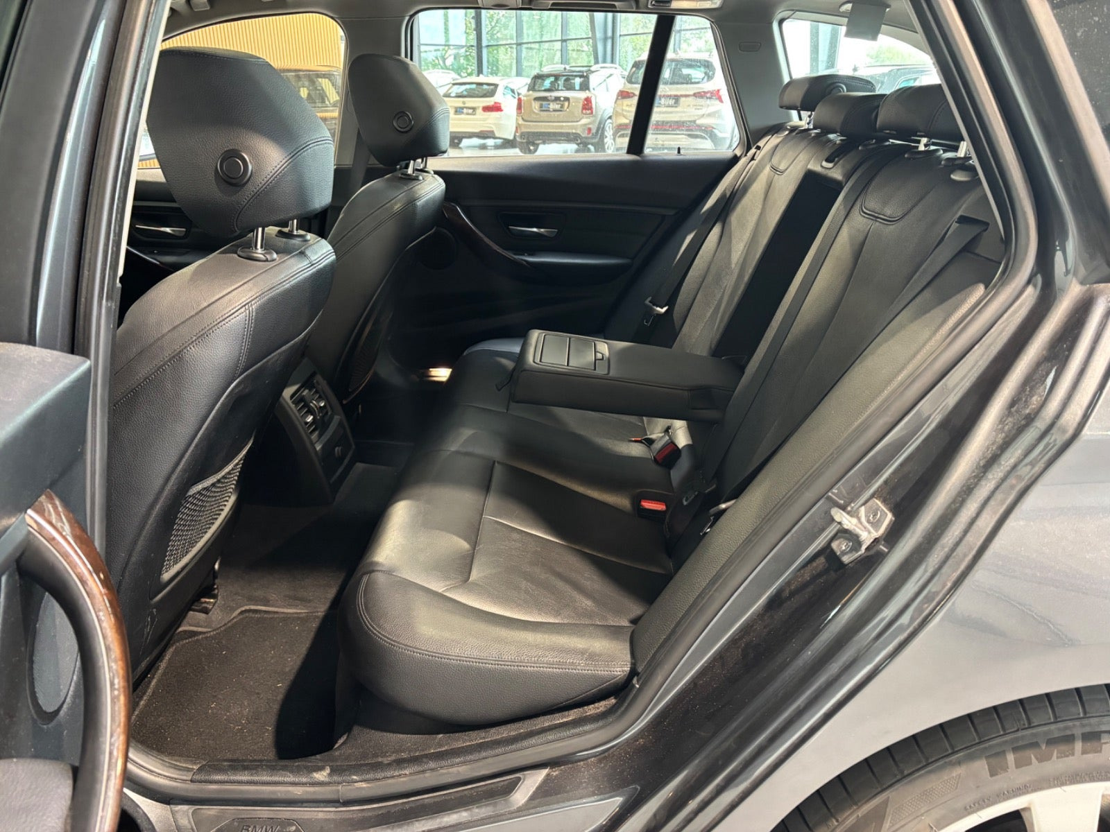 undefined BMW 320d fra 2015