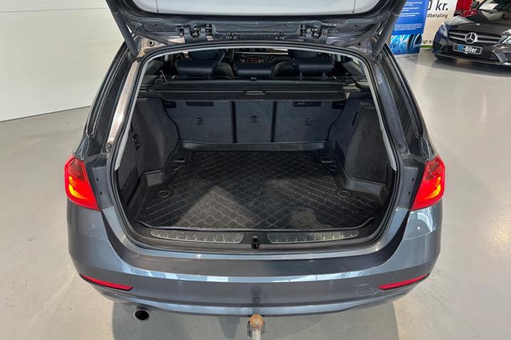 undefined BMW 320d fra 2015