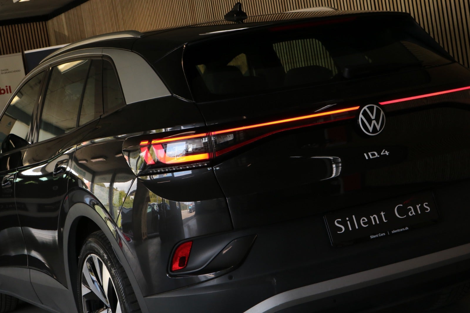 Grå VW ID.4 fra 2023