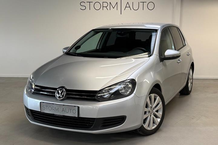 Sølv VW Golf VI fra 2009