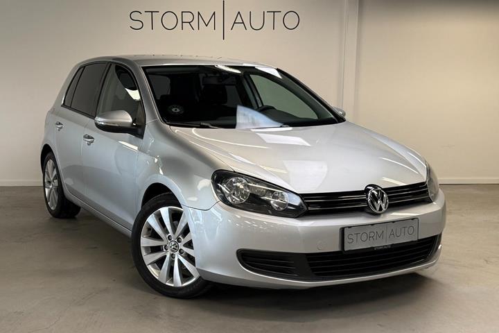 Sølv VW Golf VI fra 2009
