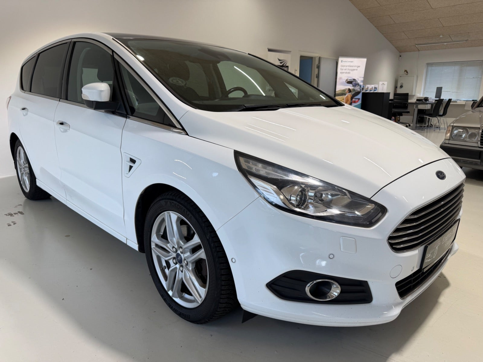 Ford S-MAX 2,0 TDCi 180 Titanium aut. 7prs