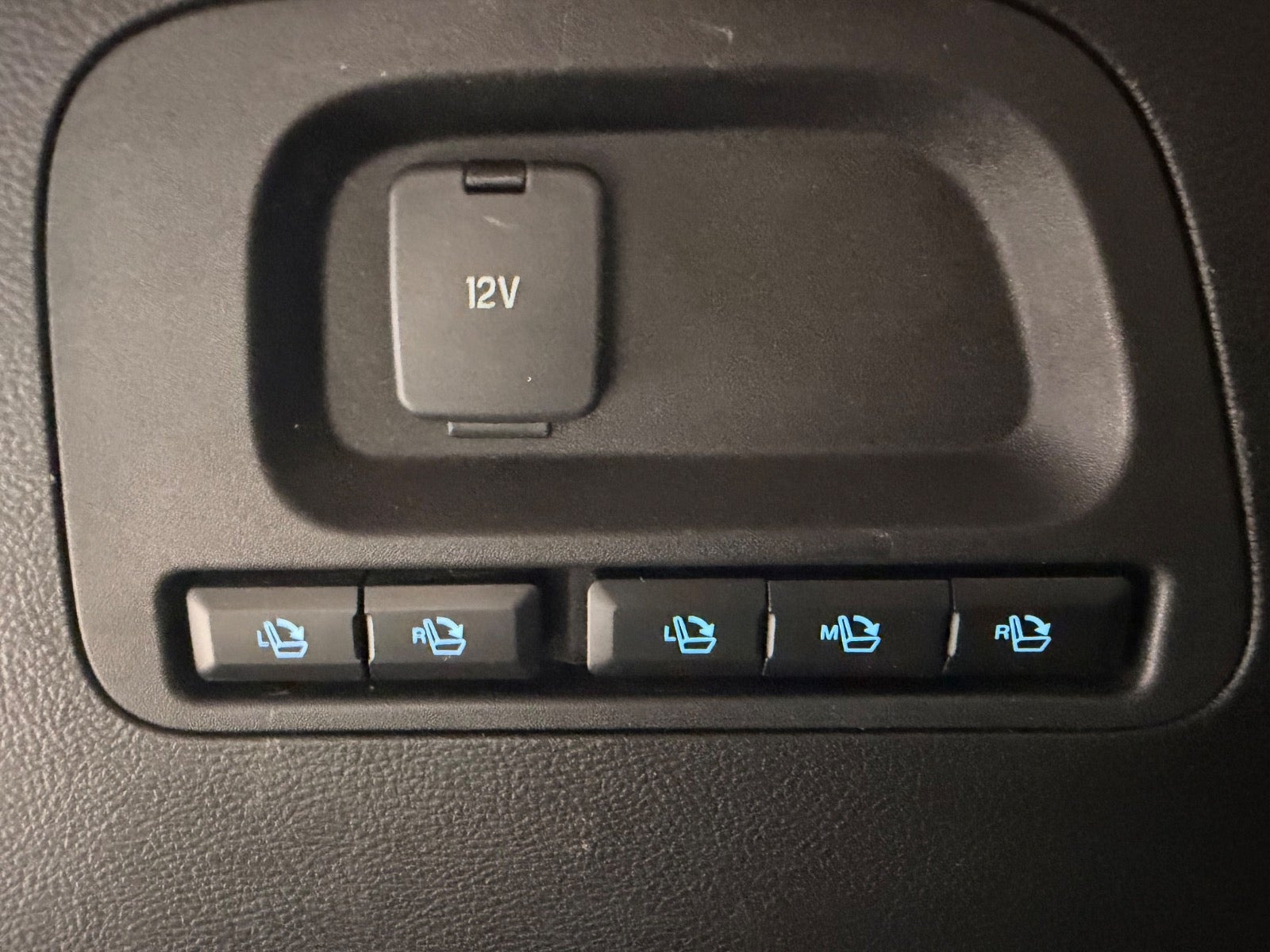 Hvid Ford S-MAX fra 2017