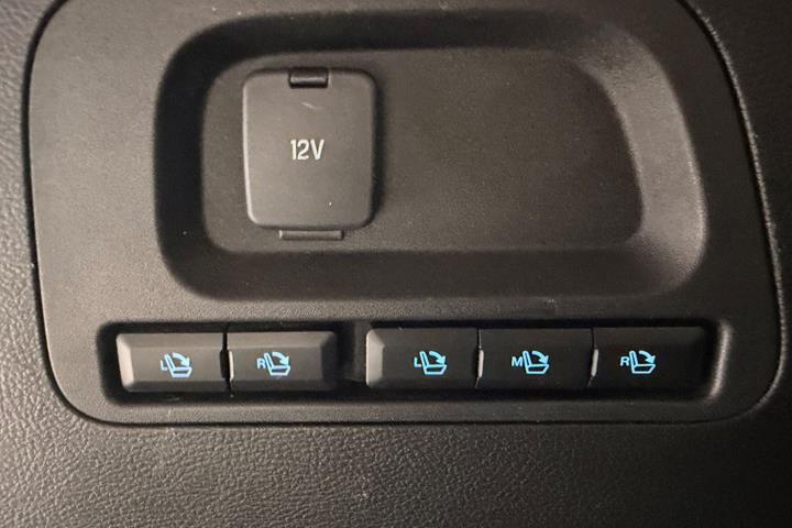 Hvid Ford S-MAX fra 2017