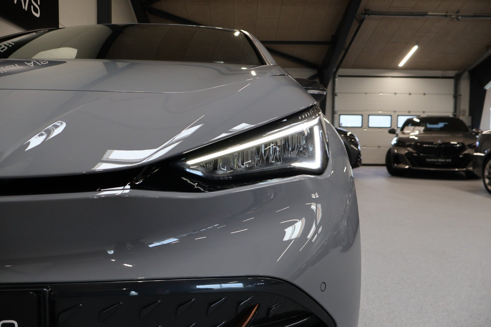 Grå Cupra Born fra 2022