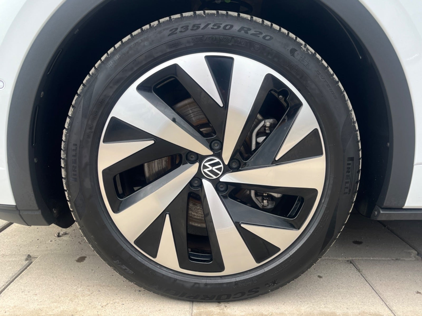 Hvid VW ID.5 fra 2024