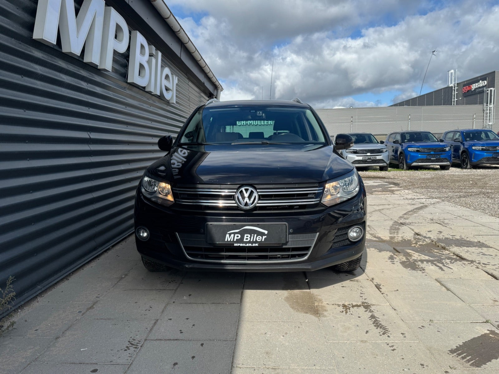 Sort VW Tiguan fra 2015