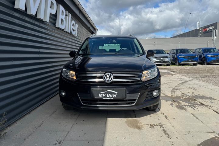 Sort VW Tiguan fra 2015