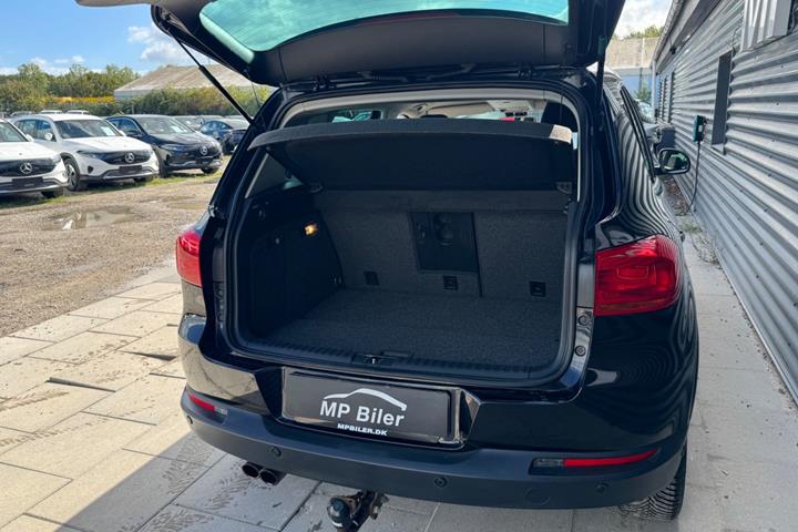 Sort VW Tiguan fra 2015