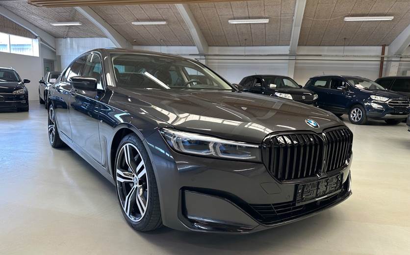 BMW 745e