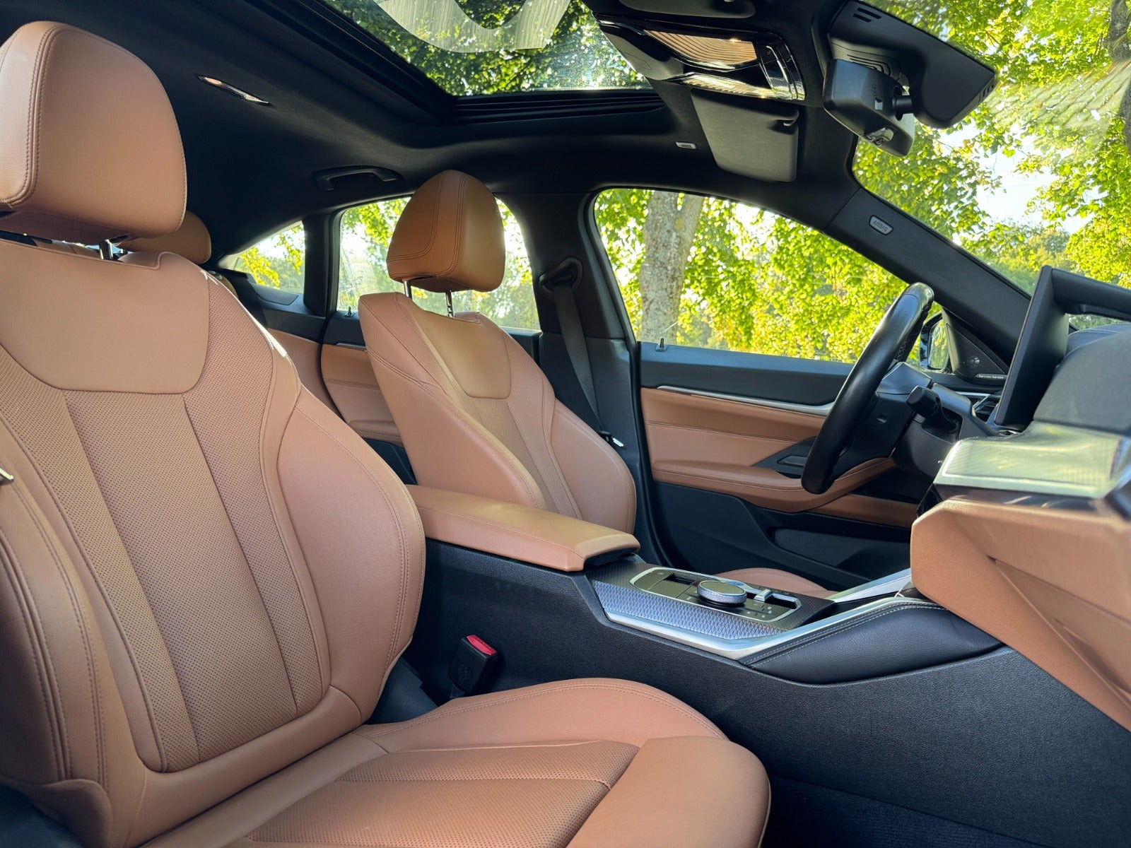 Grøn BMW i4 fra 2024