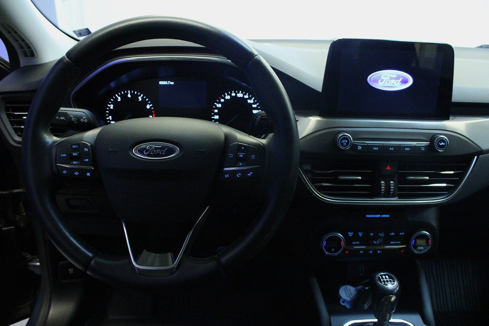 Blå Ford Focus fra 2020