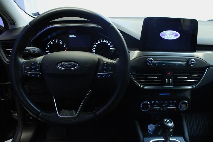 Blå Ford Focus fra 2020