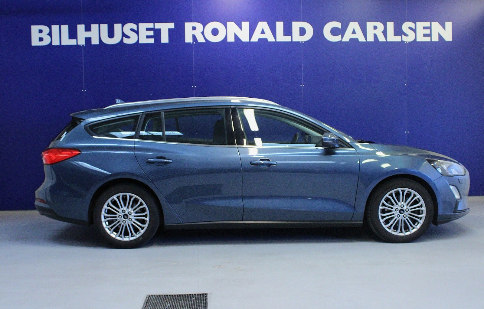 Blå Ford Focus fra 2020