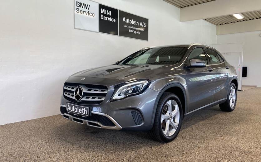 Mercedes GLA200 1,6
