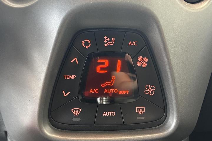 Hvid Toyota Aygo fra 2021