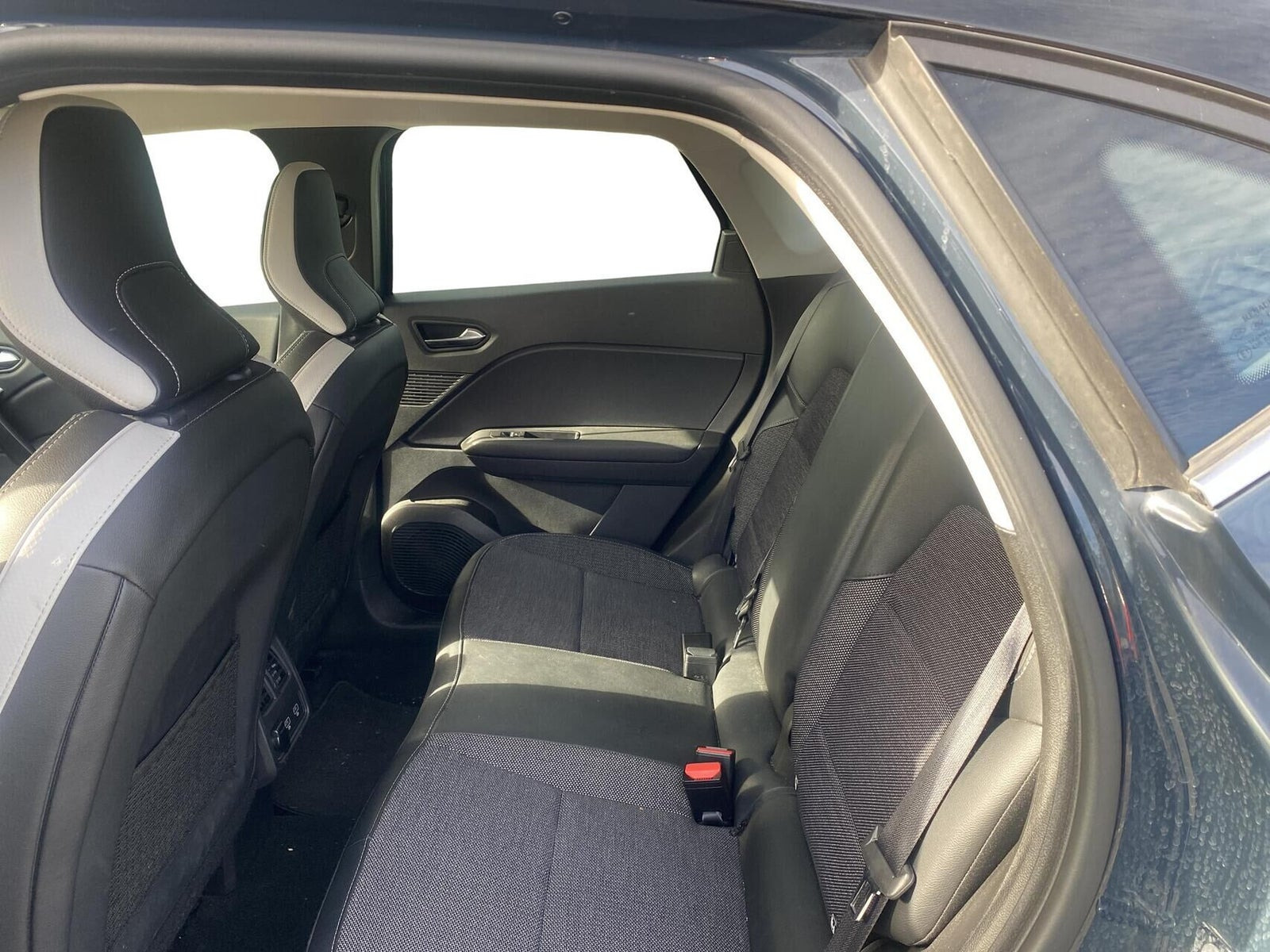 Blå Renault Captur fra 2020