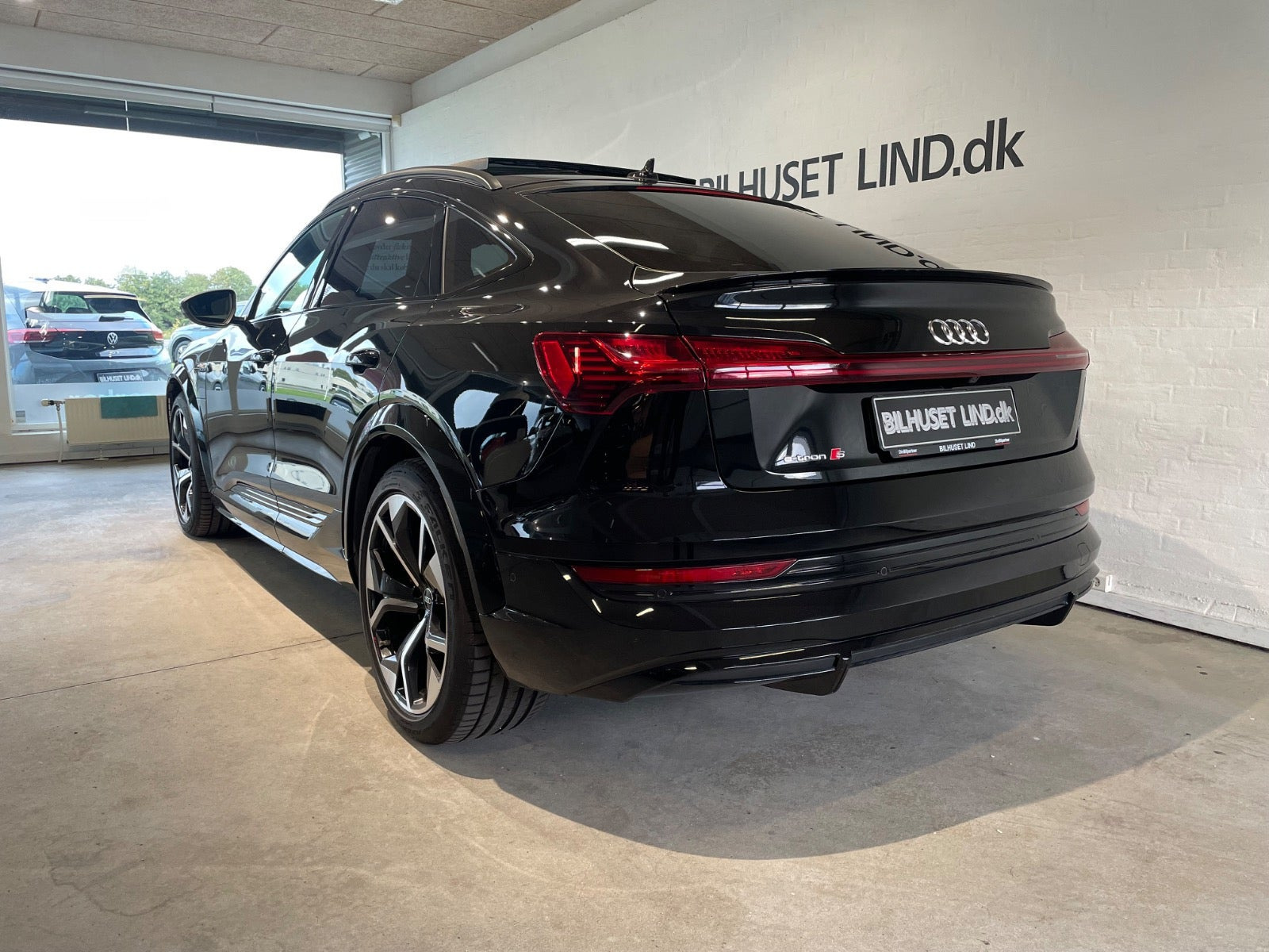 Sort Audi e-tron S fra 2023