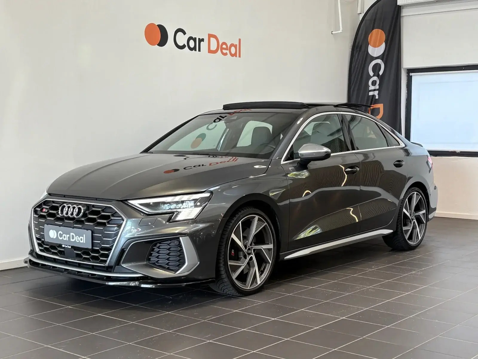 Audi S3 2,0 TFSi quattro S-tr.