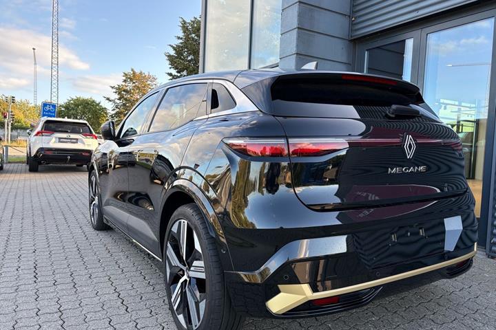 Sort Renault Mégane fra 2023