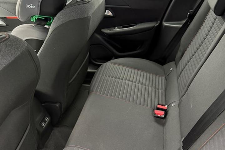 undefined Peugeot 208 fra 2023