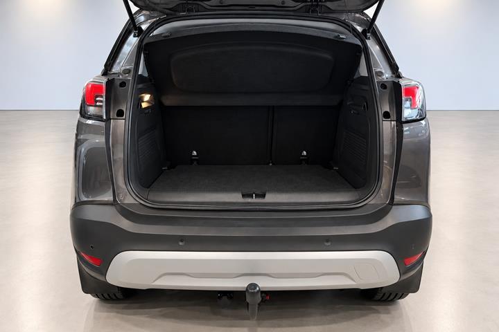 Grå Opel Crossland fra 2021