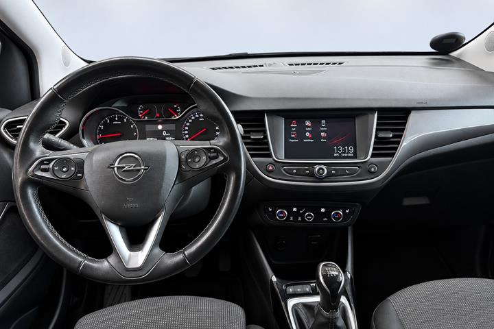 Grå Opel Crossland fra 2021
