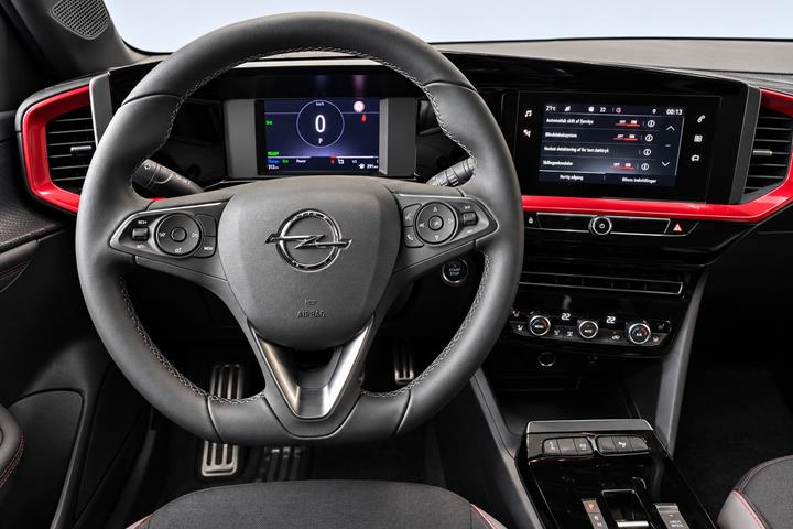 Hvid Opel Mokka-e fra 2024