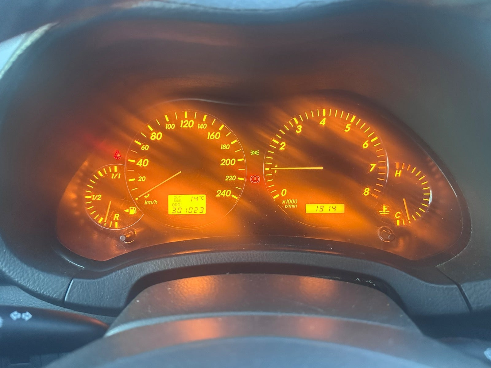 undefined Toyota Avensis fra 2006