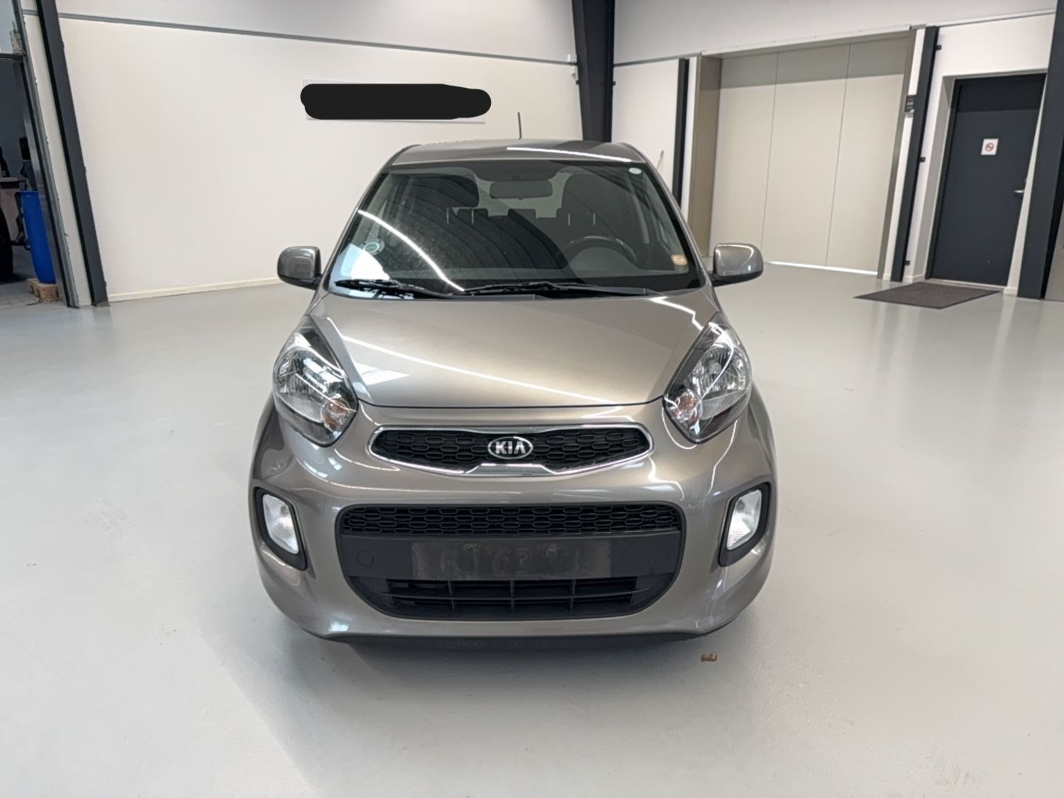 Grå Kia Picanto fra 2017