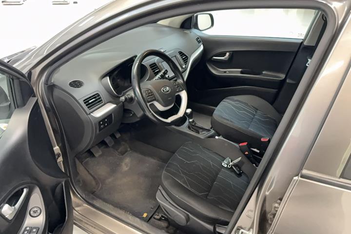 Grå Kia Picanto fra 2017
