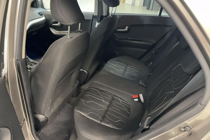 Grå Kia Picanto fra 2017