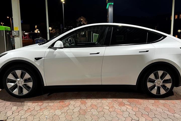 undefined Tesla Model Y fra 2021