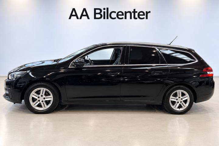 Sort Peugeot 308 fra 2019