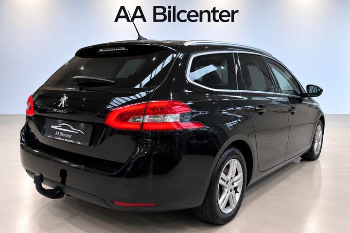 Sort Peugeot 308 fra 2019