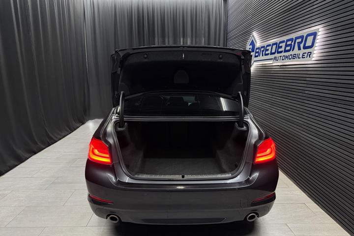 Brun BMW 520d fra 2019