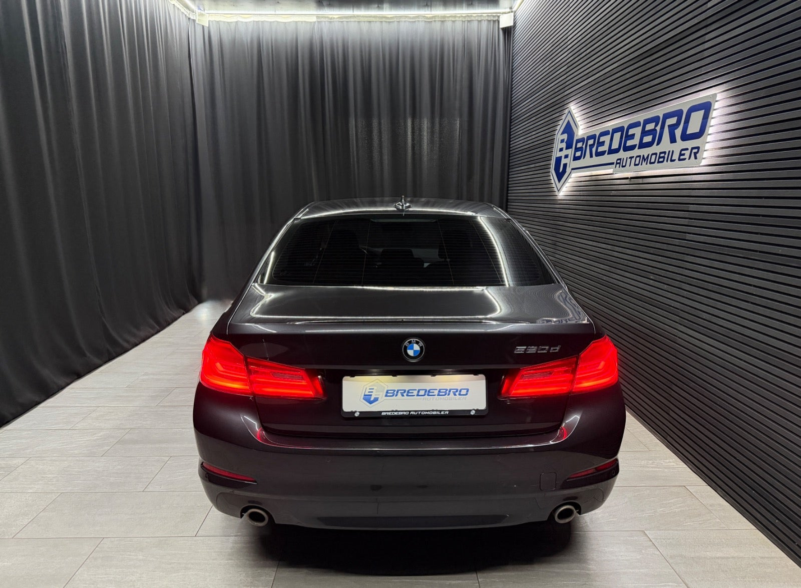 Brun BMW 520d fra 2019