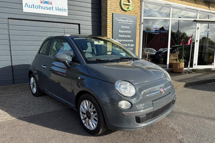 Grå Fiat 500 fra 2014