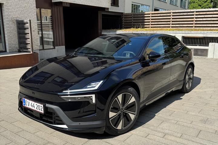 undefined Polestar 4 fra 2026