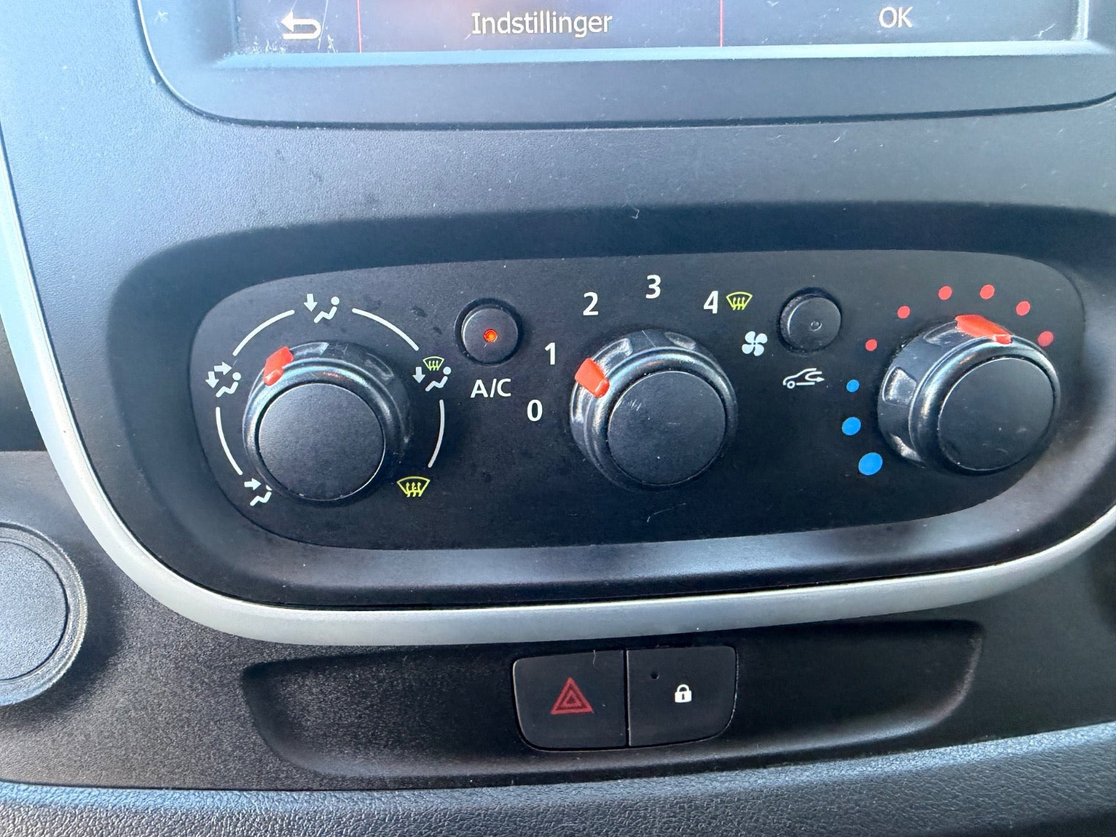 undefined Renault Trafic T29 fra 2016