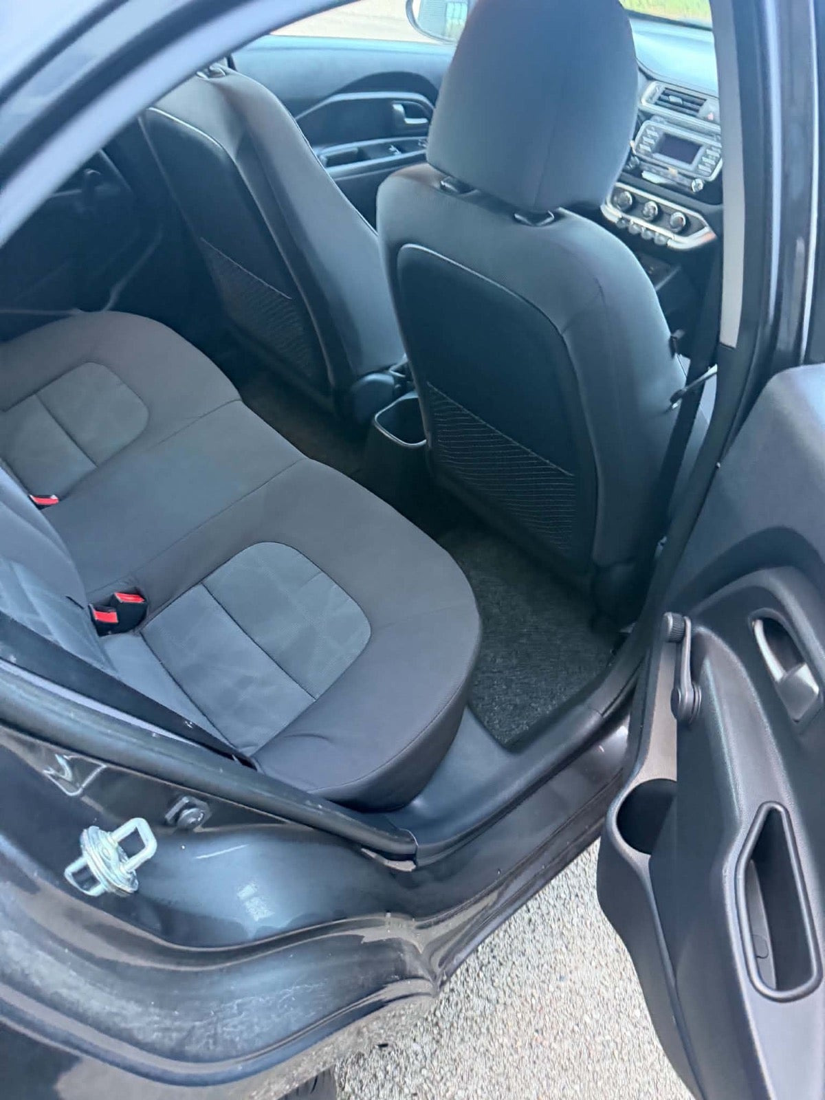 undefined Kia Rio fra 2015