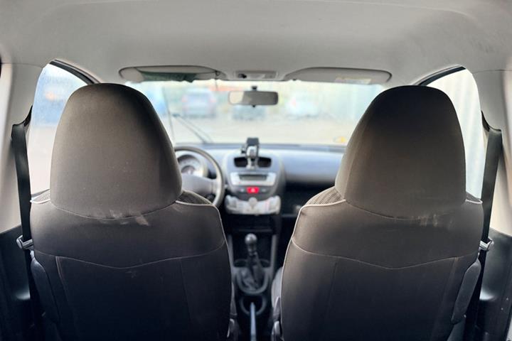 undefined Peugeot 107 fra 2013