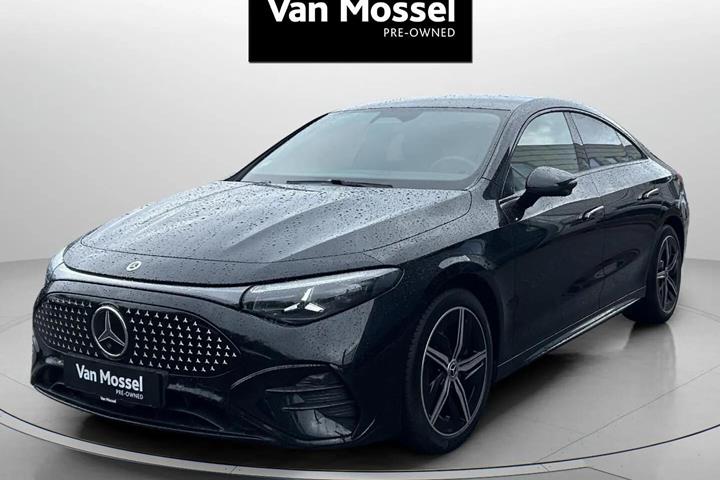 Sort Mercedes CLA250+ fra 2025