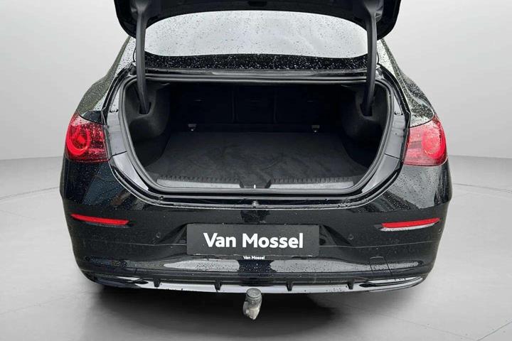 Sort Mercedes CLA250+ fra 2025